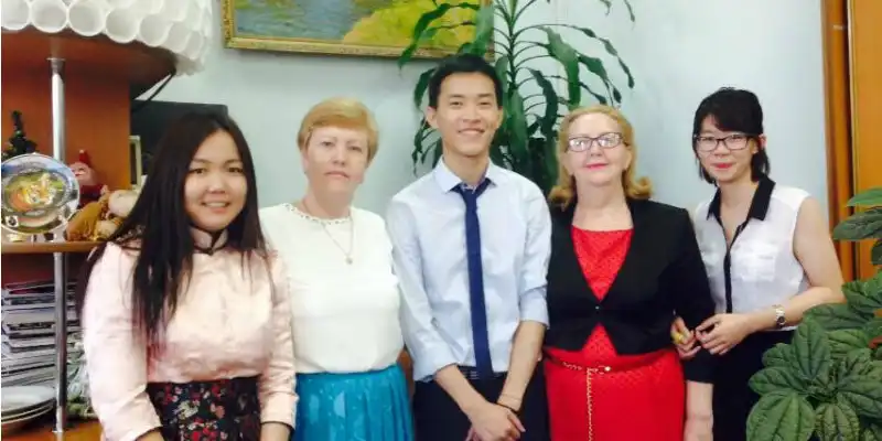 Các trường đại học Nga tuyển sinh như thế nào? 4 Du học sinh Việt Nam tại Nga rất được yêu mến