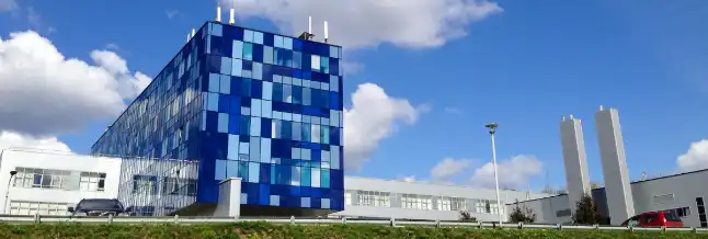 TOP 3 trường đại học kinh tế hàng đầu của Nga 4 NES