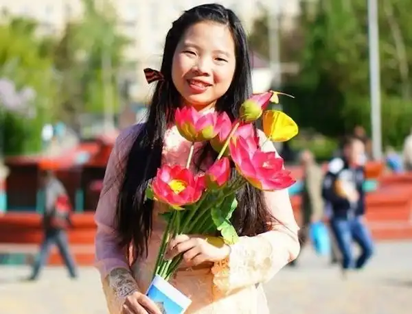 Du học sinh Việt tại Nga thu nhập nghìn đô từ bán đồ khô 2 Du học sinh Việt tại Nga