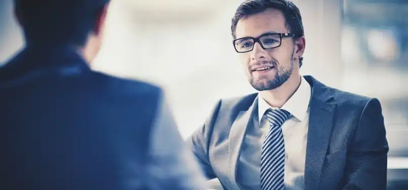 Tăng cơ hội nghề nghiệp: Lợi ích khi du học Nga 1 interview min