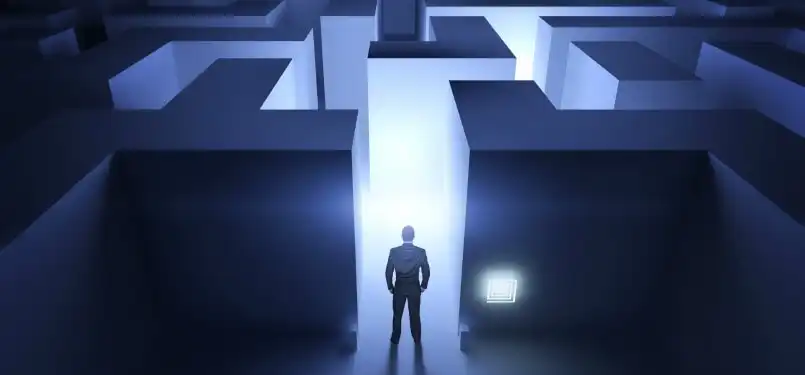 Du học Kinh tế hay Du học Quản trị kinh doanh ? 1 maze min