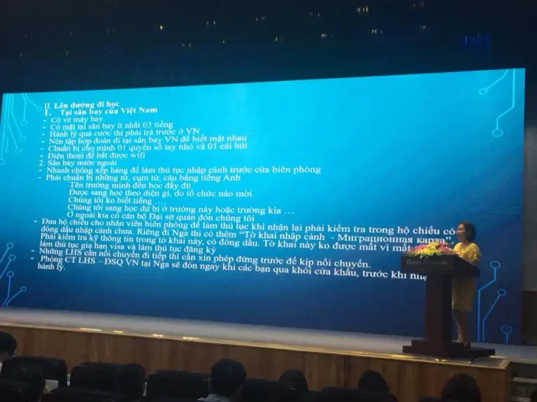 Bộ Giáo dục và Đào tạo tổ chức Hội thảo tập huấn trực tuyến 13 taphuan 2018