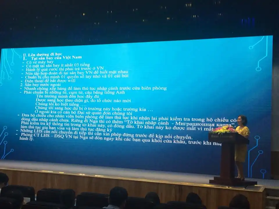 Bộ Giáo dục và Đào tạo tổ chức Hội thảo tập huấn trực tuyến 1 taphuan 2018