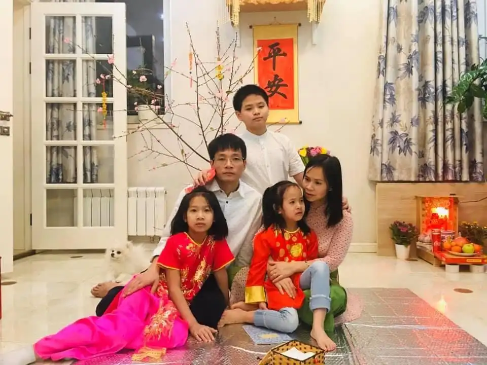 nguoi viet o nga me chong gui la dong sang de toi goi banh 01