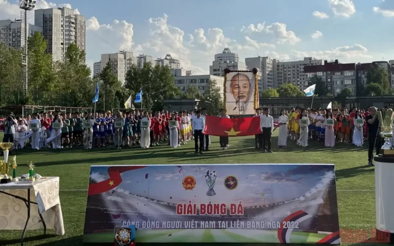 Khai mạc Giải bóng đá Cộng đồng người Việt Nam tại Nga Hè 2022 6 khai mac giai bong da cong dong nguoi viet nam tai nga he 2022
