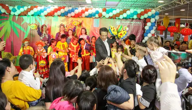 ''Đêm hội trăng Rằm'' tại tổ hợp đa chức năng ''Hà Nội-Mátxcơva'' 18 dem hoi trang ram tai to hop da chuc nang ha noi