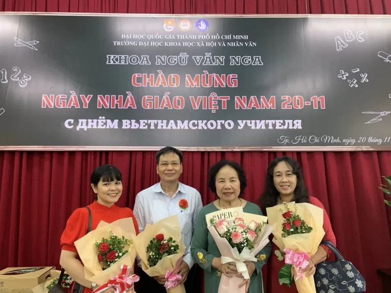 Chia sẻ yêu thương ngày 20/11 từ Khoa Ngữ Văn Nga USSH 9 chia se yeu thuong ngay 20 11 tu khoa ngu van nga ussh