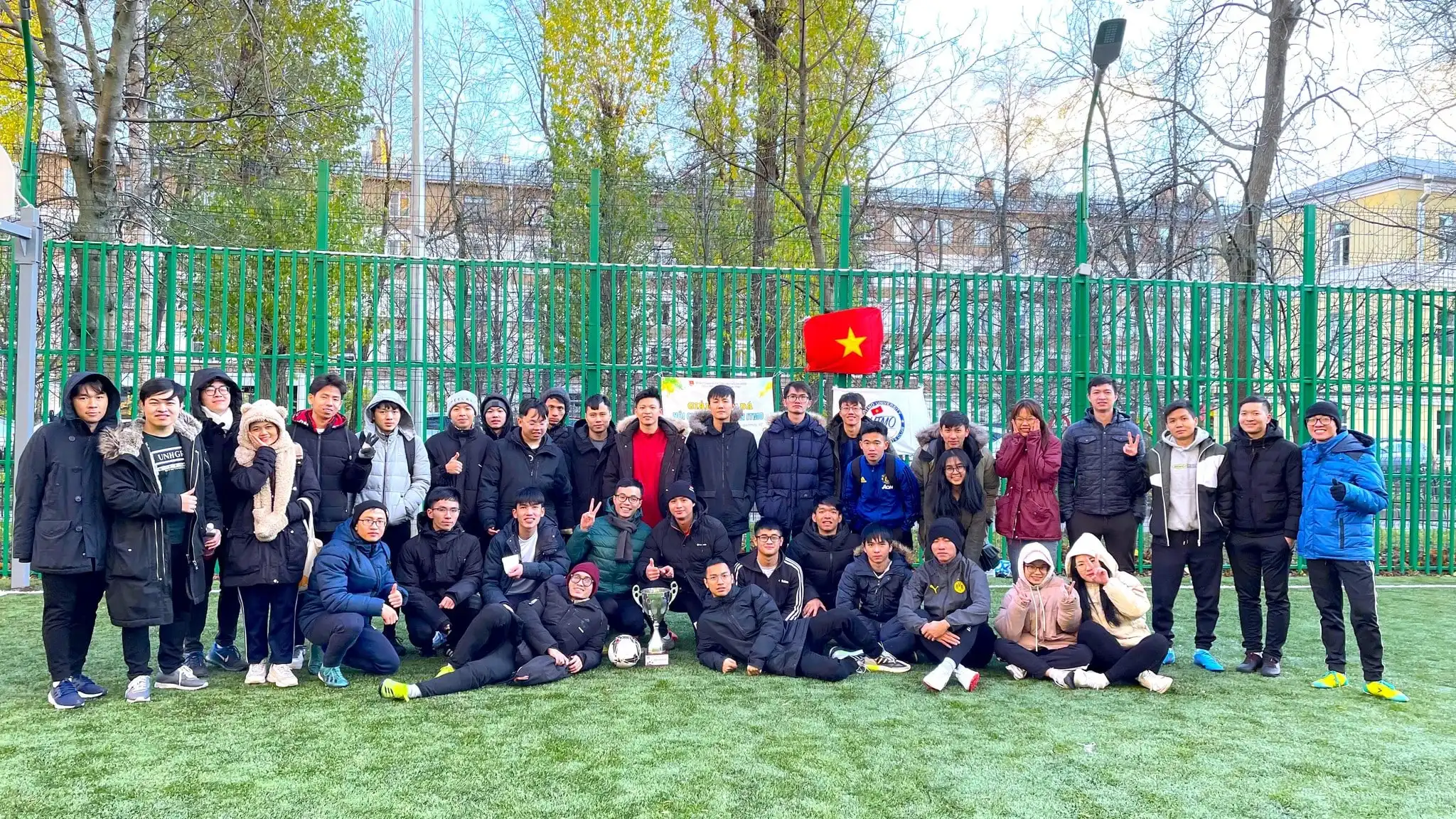 Giải bóng đá Nội chiến Mùa thu 2022 tại Đại học ITMO 2 giai bong da noi chien mua thu 2022 tai dai hoc itmo