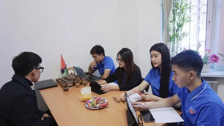phong van ban truyen thong ban can su doan lien bang nga