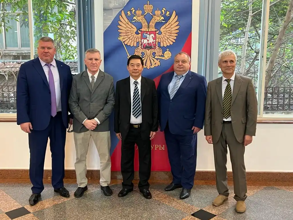Đại học Khí tượng Thủy văn Nga sang Việt Nam công tác tháng 02/2023 1 dai hoc khi tuong thuy van nga sang viet nam cong tac thang 02 2023