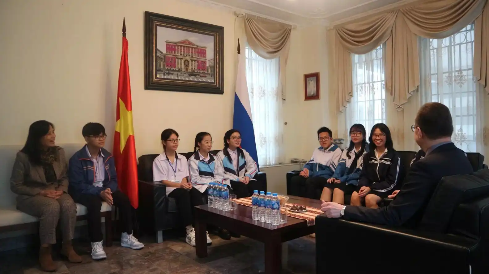 dai su nga tam su ve mon an va truyen thong viet voi hoc sinh