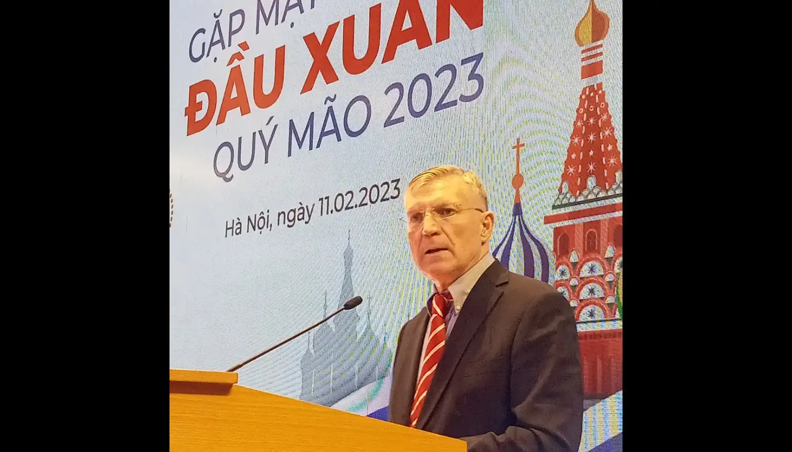 hop mat dau xuan hoi cuu sinh vien dai hoc xay dung moskva