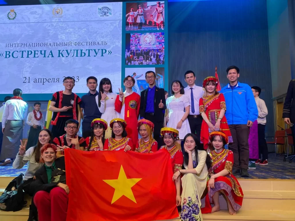 Bế mạc Festival "Gặp gỡ văn hóa 2023" tại ĐH Mỏ Saint Petersburg 1 be mac festival gap go van hoa 2023 tai dh mo saint petersburg