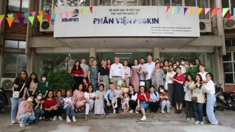 dac sac le phuc sinh theo lich chinh thong nga 2023 tai ha noi