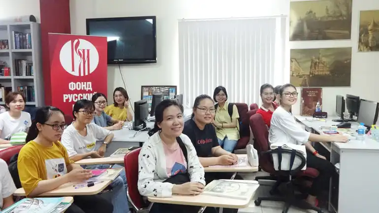 the he moi cua sinh vien viet nam ke ve cac thanh pho cua nga