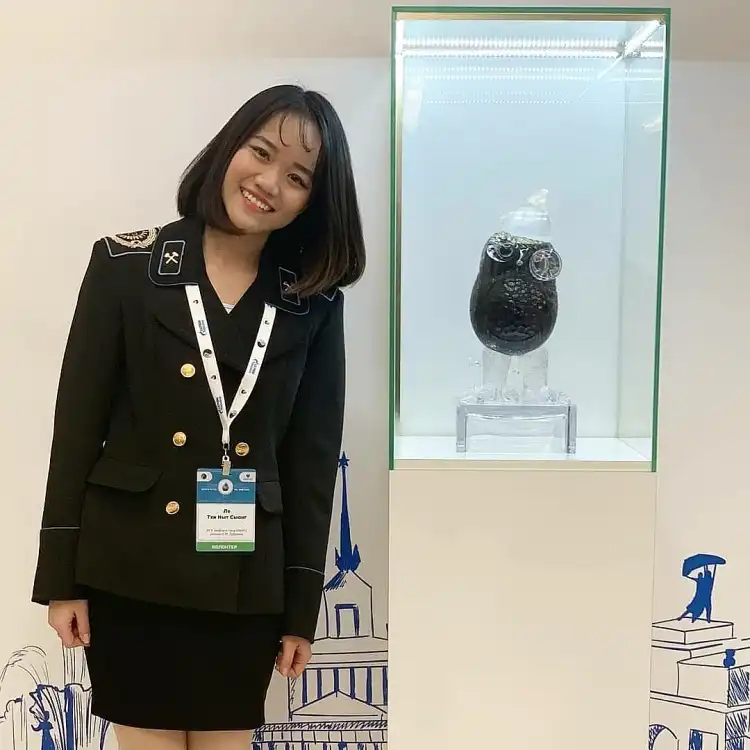 le thi nhut suong dai hoc nghien cuu tong hop dau khi quoc nga mang ten gubkin 1