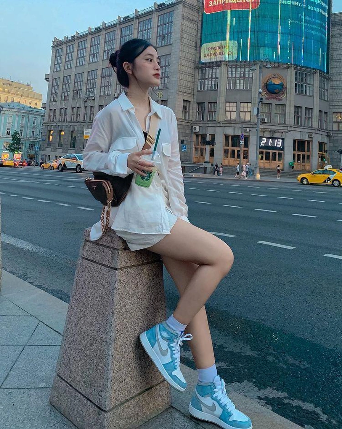 nguyen thi huong cu nhan ngon ngu hoc dai hoc ngon ngu quoc gia moscow 4