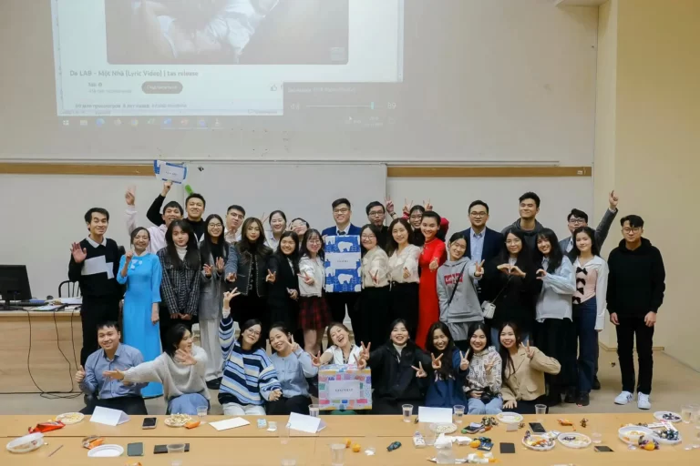 Chương trình "Ươm mầm tri thức" kỷ niệm 41 năm Ngày Nhà giáo 17 chuong trinh uom mam tri thuc ky niem 41 nam ngay nha giao