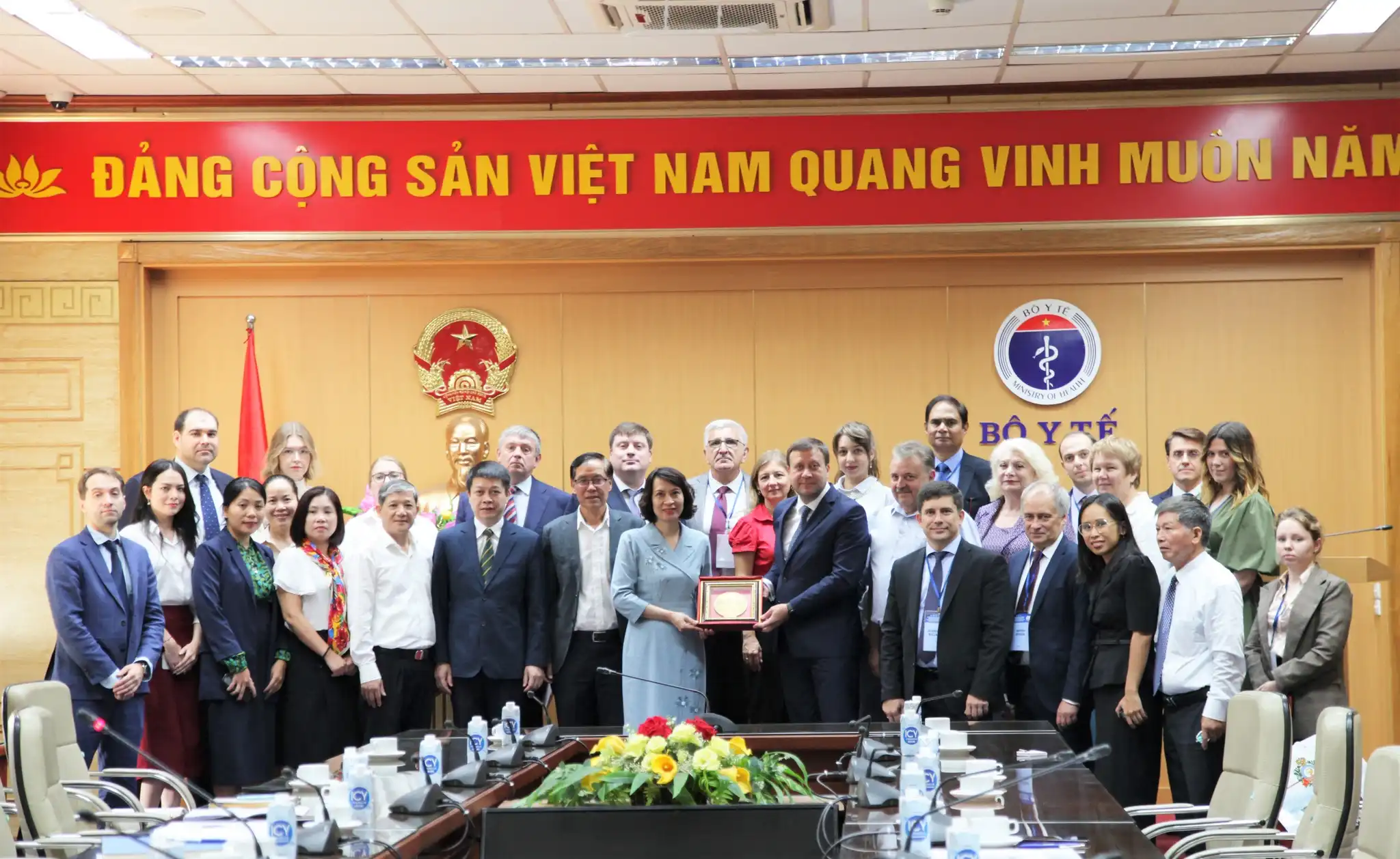 Đào tạo nhân lực là yếu tố then chốt trong hợp tác y tế Việt Nam - Liên bang Nga 2 dao tao nhan luc la yeu to then chot trong hop tac y te viet nam lien bang nga