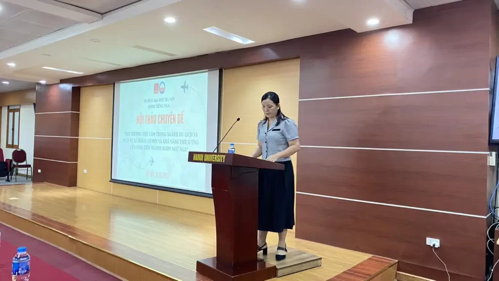 Hội thảo chuyên đề việc làm ngành Du lịch cho sinh viên Ngôn ngữ Nga 1 hoi thao chuyen de viec lam nganh du lich cho sinh vien ngon ngu nga