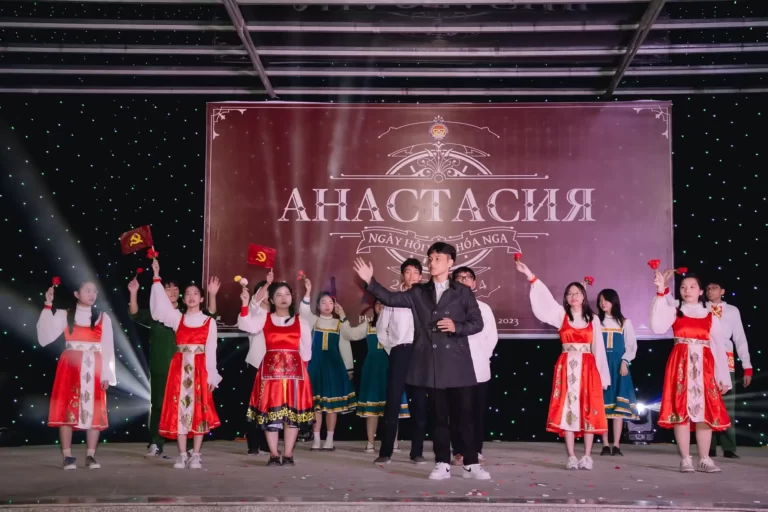 Ngày hội Văn hóa Nga Anastasia tại chuyên Nga Biên Hoà 15 ngay hoi van hoa nga anastasia tai chuyen nga bien hoa