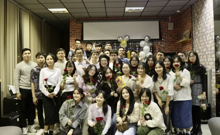 Tổng kết Ngày lễ 20/10 tại Đại học Bách khoa Saint Petersburg 9 tong ket ngay le 20 10 tai dai hoc bach khoa saint petersburg