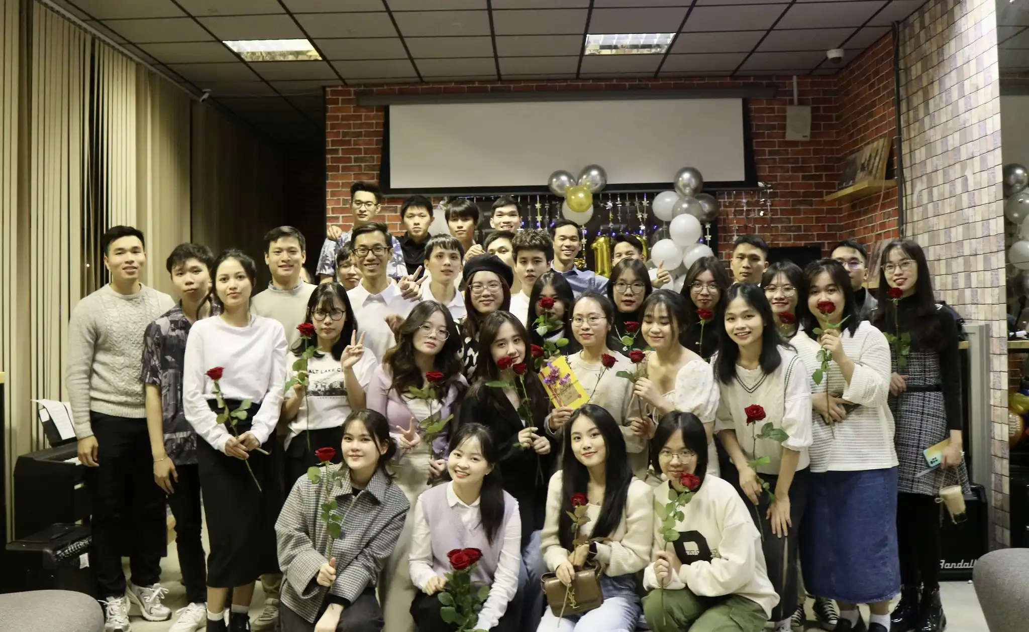 tong ket ngay le 20 10 tai dai hoc bach khoa saint petersburg