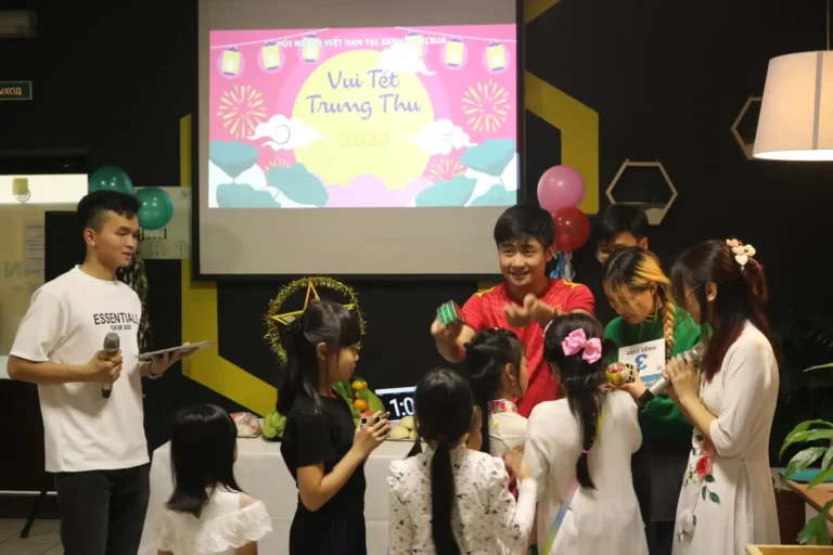 Vui tết Trung thu 2023 cùng cộng đồng người Việt tại Saint Petersburg 10 vui tet trung thu 2023 cung cong dong nguoi viet tai saint petersburg
