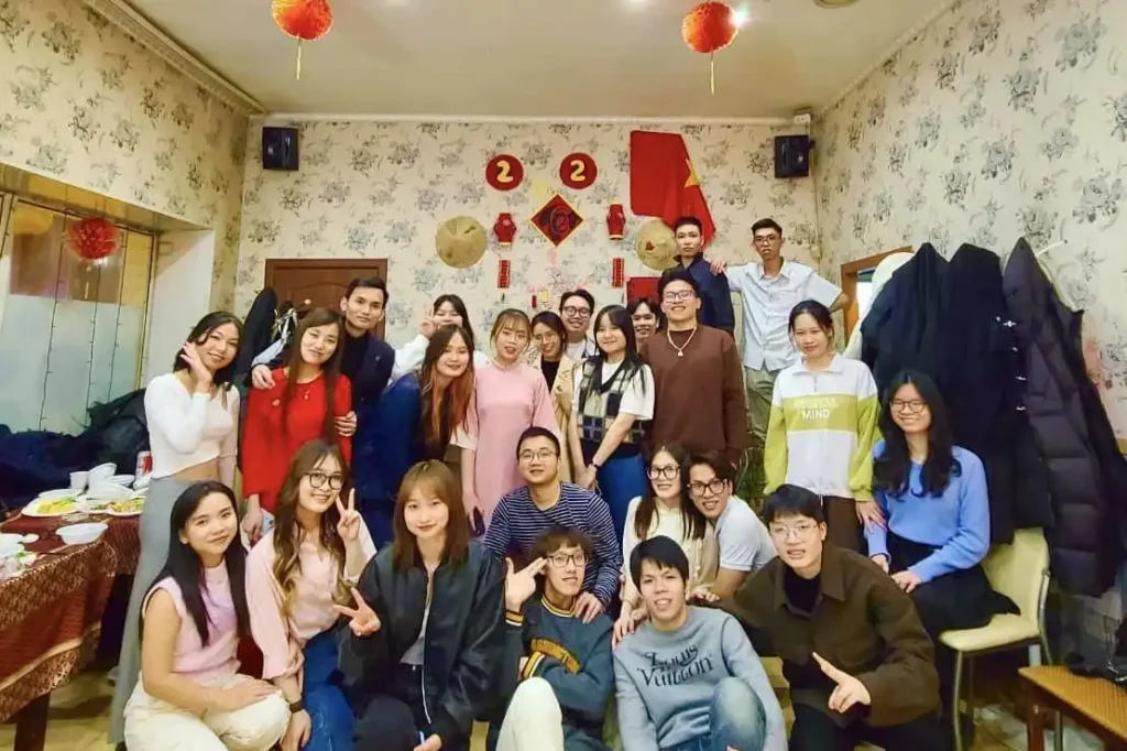 Đêm Tất niên cùng Cộng đồng Du học sinh Ekaterinburg 1 dem tat nien cung cong dong du hoc sinh ekaterinburg