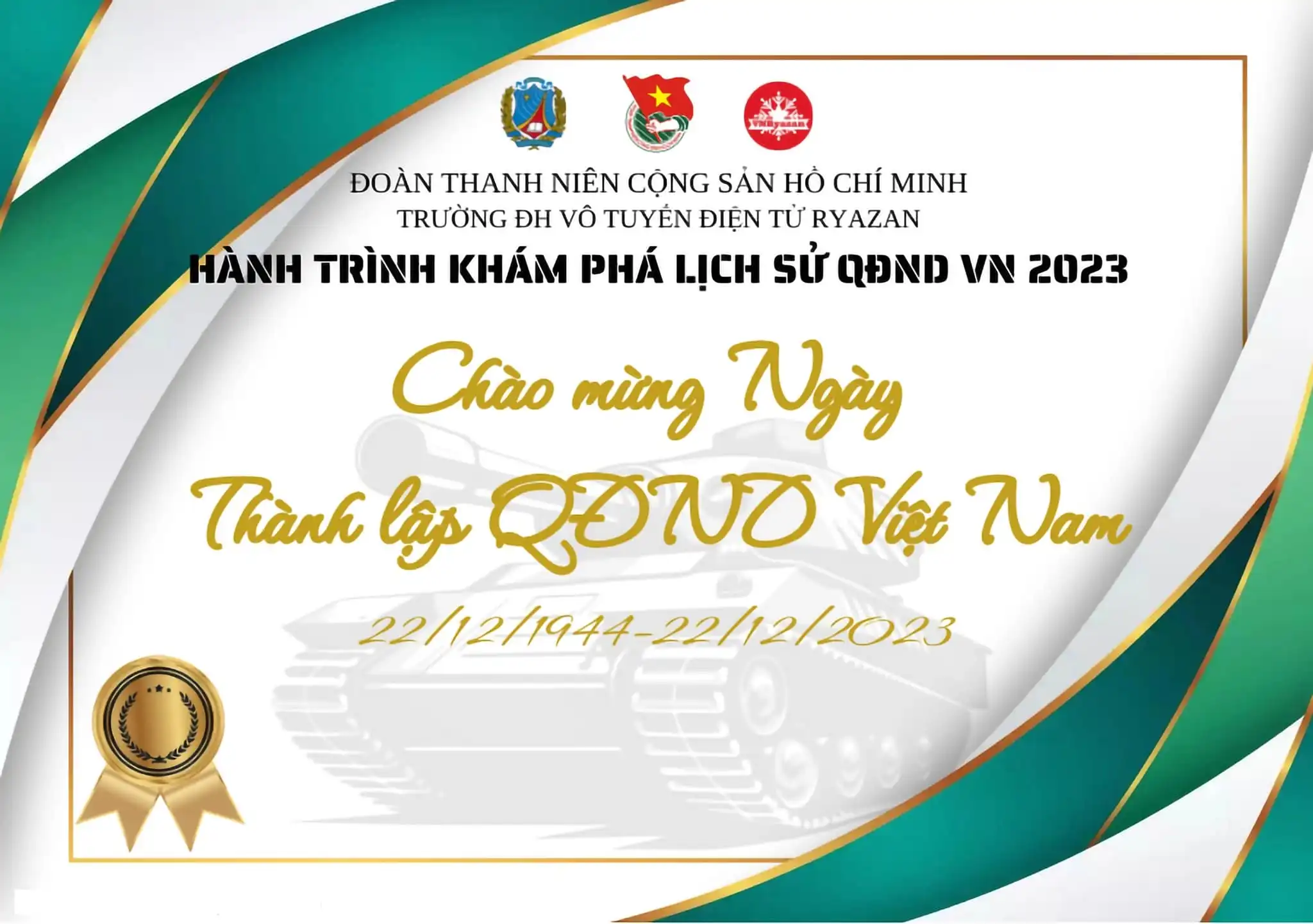 du hoc sinh ryazan cung kham pha lich su quan doi nhan dan viet nam