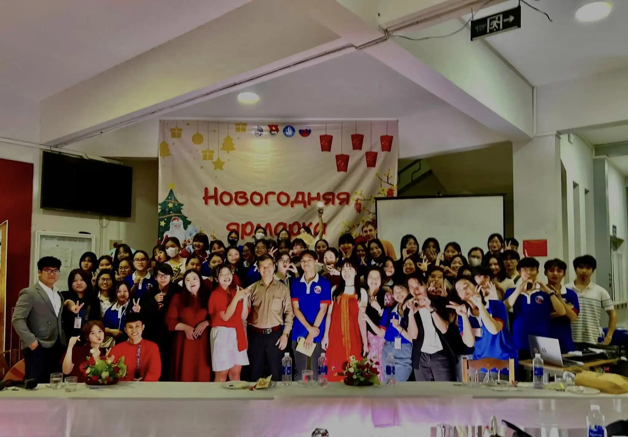 Hội chợ năm mới 2024 tại Khoa Nga Đại học Ngoại ngữ Đà Nẵng 2 hoi cho nam moi 2024 tai khoa nga dai hoc ngoai ngu da nang