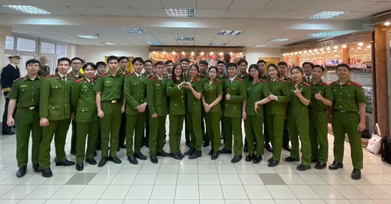 hoc vien cong an tham du le hoi sang tao am nhac tai nga 1