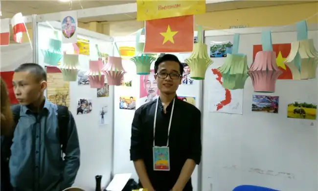 cu nhan vu ba sang dai hoc lien bang dong bac ammosov 2