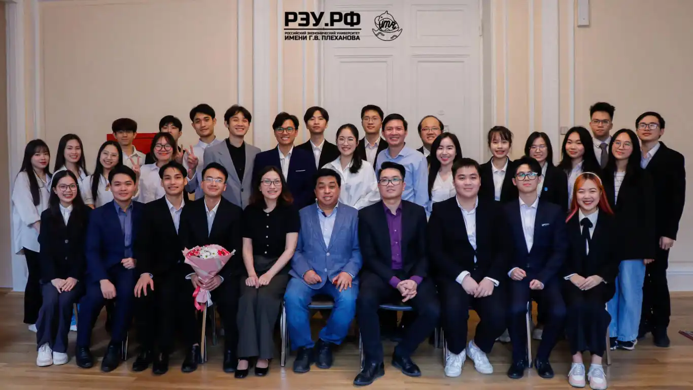 Hội nghị Thành lập Hội sinh viên Việt Nam tại Đại học Plekhanov 2 hoi nghi thanh lap hoi sinh vien viet nam tai dai hoc plekhanov
