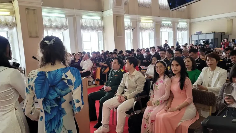 Người Việt tại Saint Petersburg tổ chức Lễ Giỗ Tổ Hùng Vương 2024 10 nguoi viet tai saint petersburg to chuc le gio to hung vuong 2024 2
