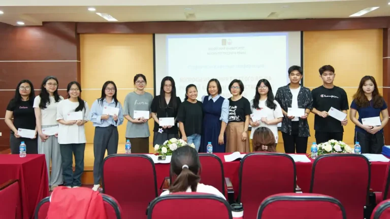 hoi thao khoa hoc sinh vien khoa tieng nga hanu nam hoc 2023 2024