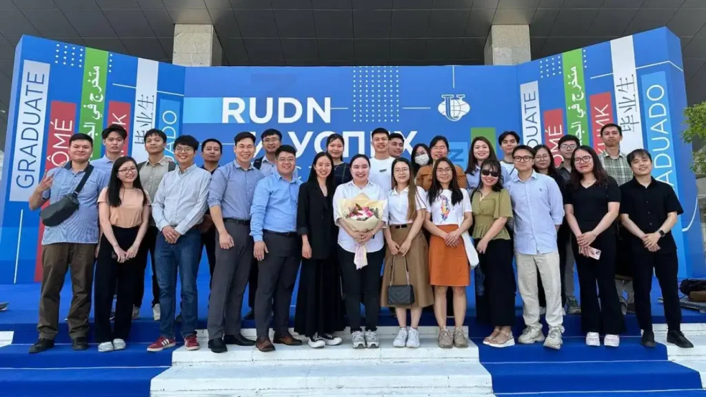 recap hoi nghi kien toan nhan su cap uy tai dai hoc rudn