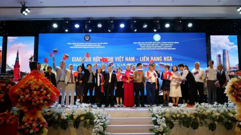 Giao lưu gặp mặt hữu nghị Việt Nam-Liên bang Nga năm 2024 tại Đà Nẵng 18 giao luu gap mat huu nghi viet nam lien bang nga nam 2024 tai da nang