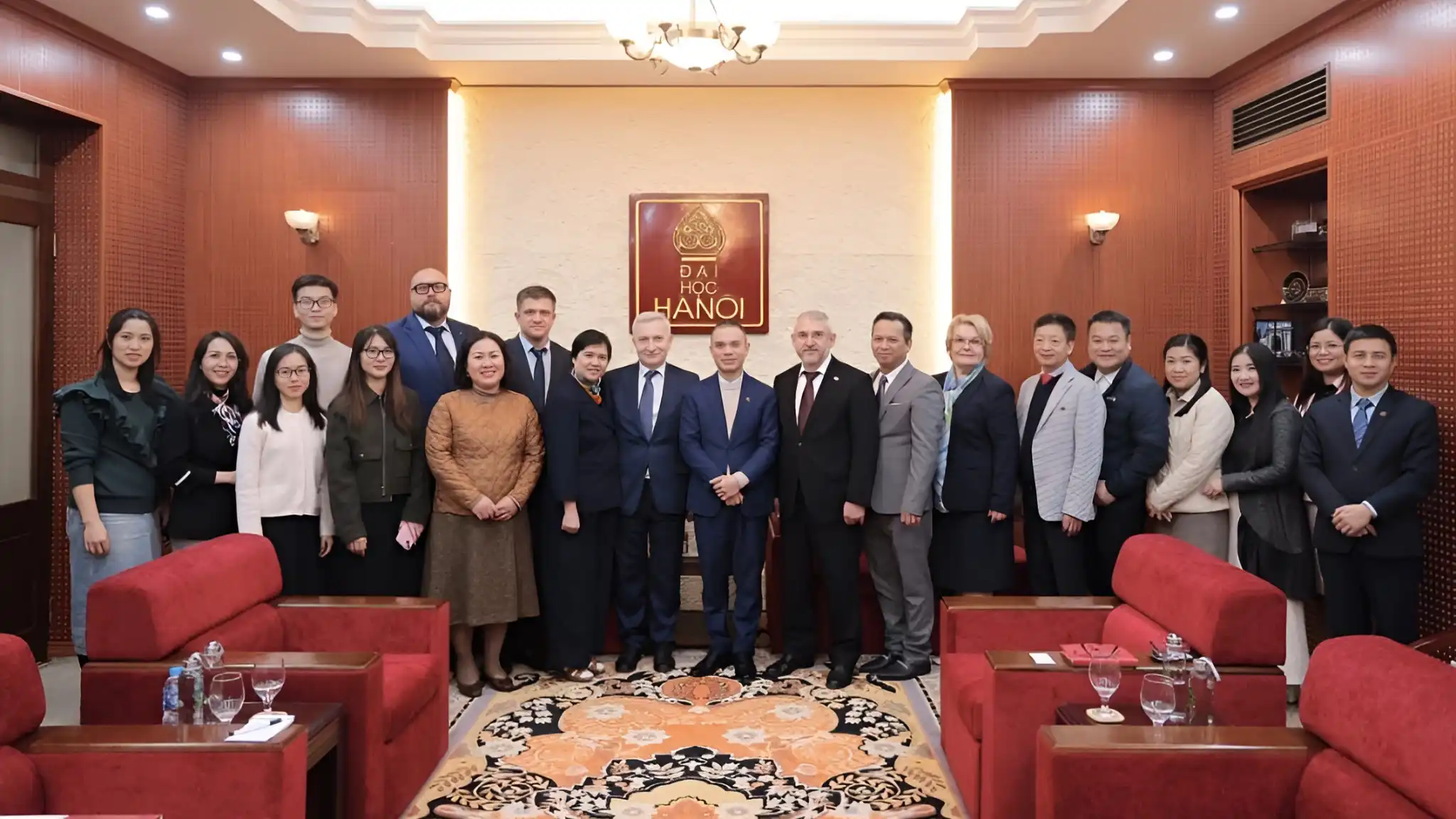 Đoàn Bộ Giáo dục Liên bang Nga thăm và làm việc tại Đại học Hà Nội 2 doan bo giao duc lien bang nga tham va lam viec tai dai hoc ha noi