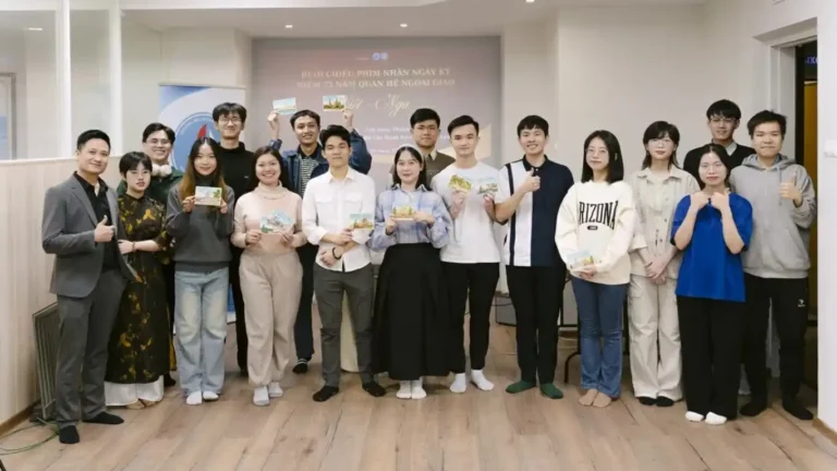 buoi chieu phim ky niem 75 nam quan he viet nam nga tai nga