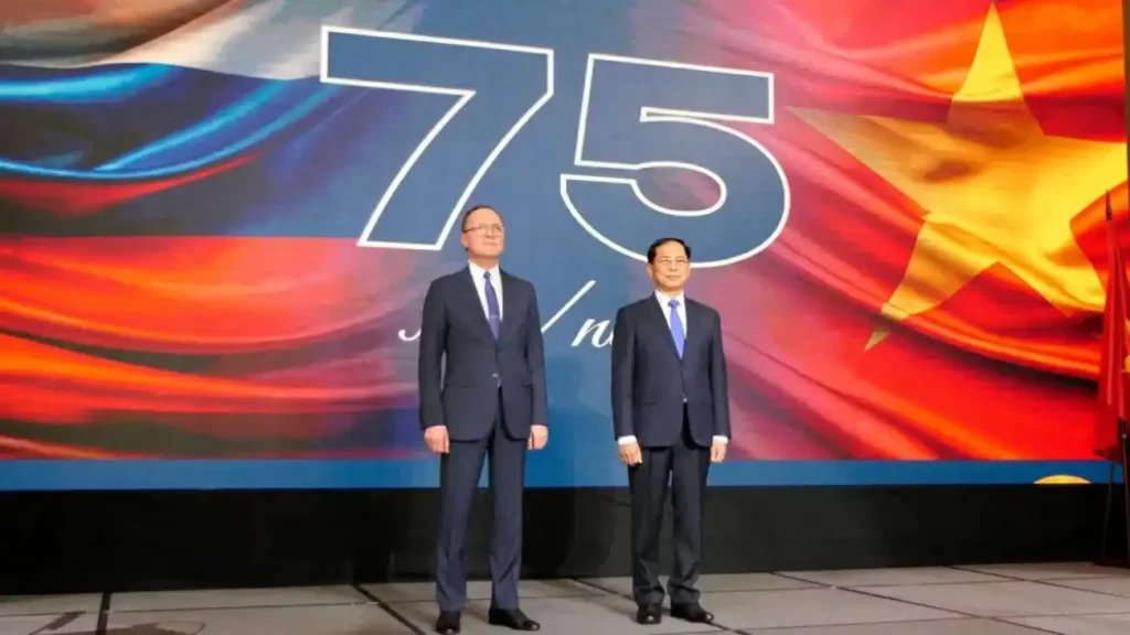 Việt - Nga: Từ tình hữu nghị đến đối tác chiến lược toàn diện trong 75 năm 1 viet nga tu tinh huu nghi den doi tac chien luoc toan dien trong 75 nam