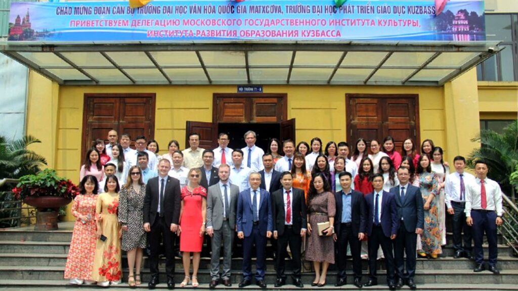 Tăng cường hiểu biết giữa hai nước Việt - Nga qua hợp tác giáo dục 1 tang cuong hieu biet giua hai nuoc viet nga qua hop tac giao duc