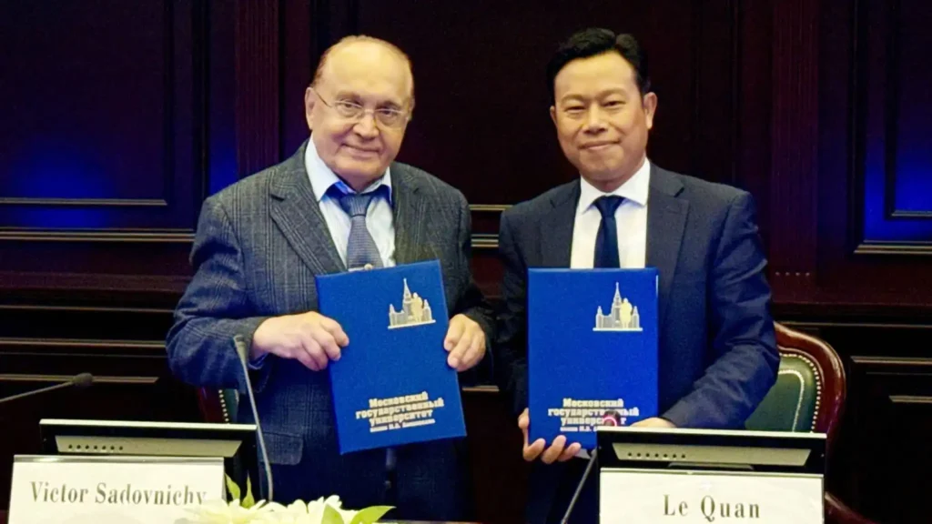 dai hoc quoc gia ha noi hop tac chien luoc voi dai hoc lomonosov