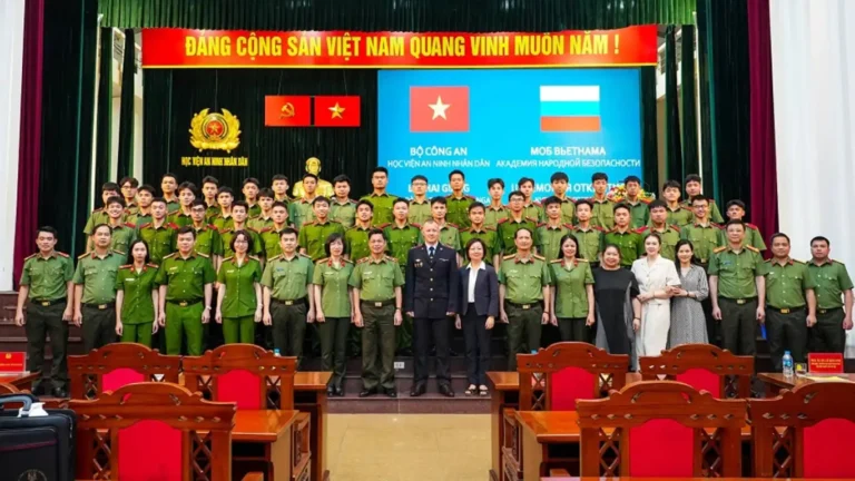 Học viện An ninh nhân dân khai giảng lớp tiếng Nga dự bị 2025 10 hoc vien an ninh nhan dan khai giang lop tieng nga du bi 2025