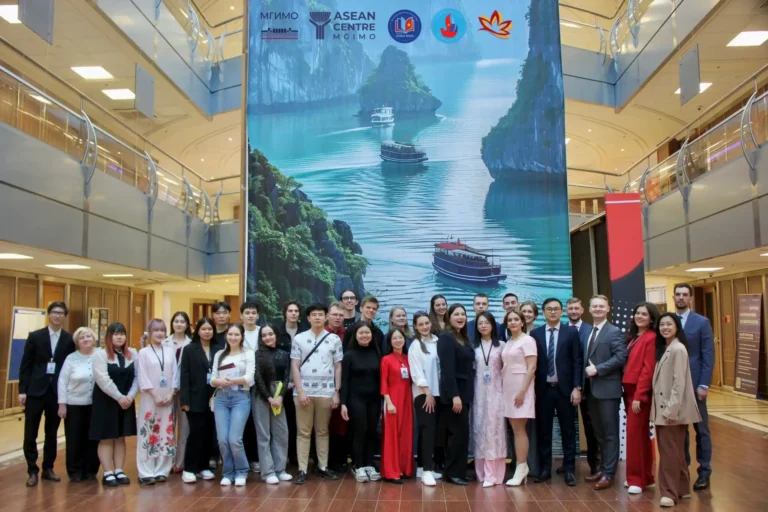 ngay viet nam tai mgimo dau an hop tac viet nga trong ky nguyen moi