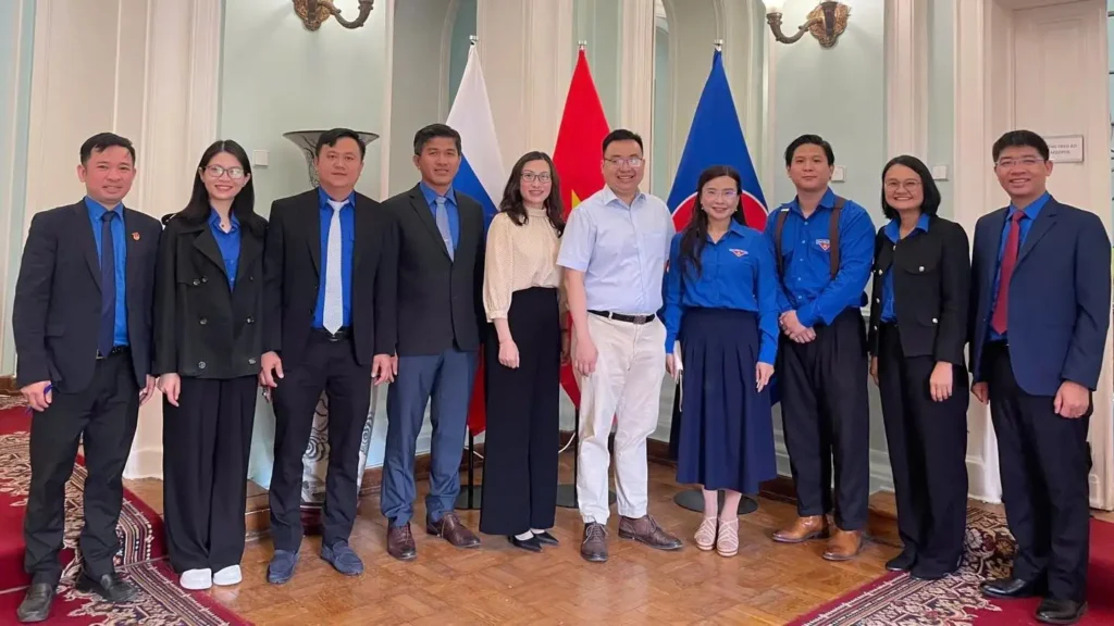 Tổng kết chuyến công tác của Trung ương Đoàn TNCS HCM tại Moscow 1 tong ket chuyen cong tac cua trung uong doan tncs hcm tai moscow