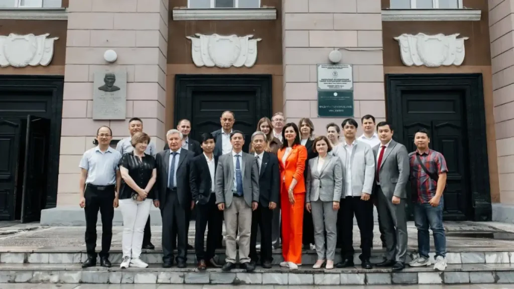 Chuyến thăm chiến lược của VINATOM tới Đại học Bách khoa Tomsk 1 chuyen tham chien luoc cua vinatom toi dai hoc bach khoa tomsk