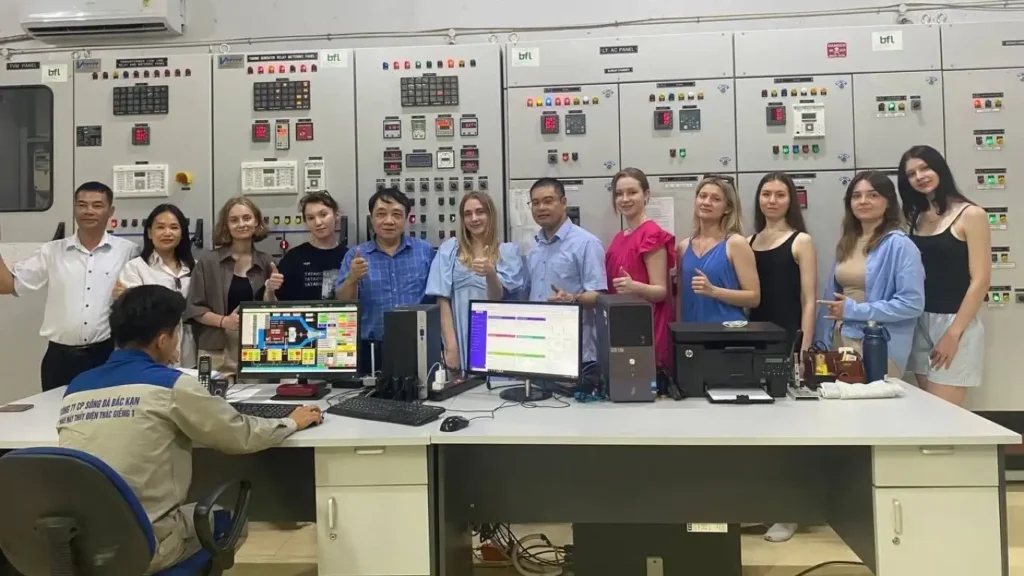Sinh viên Đại học MPEI học trao đổi tại Đại học Thái Nguyên 1 sinh vien dai hoc mpei hoc trao doi tai dai hoc thai nguyen