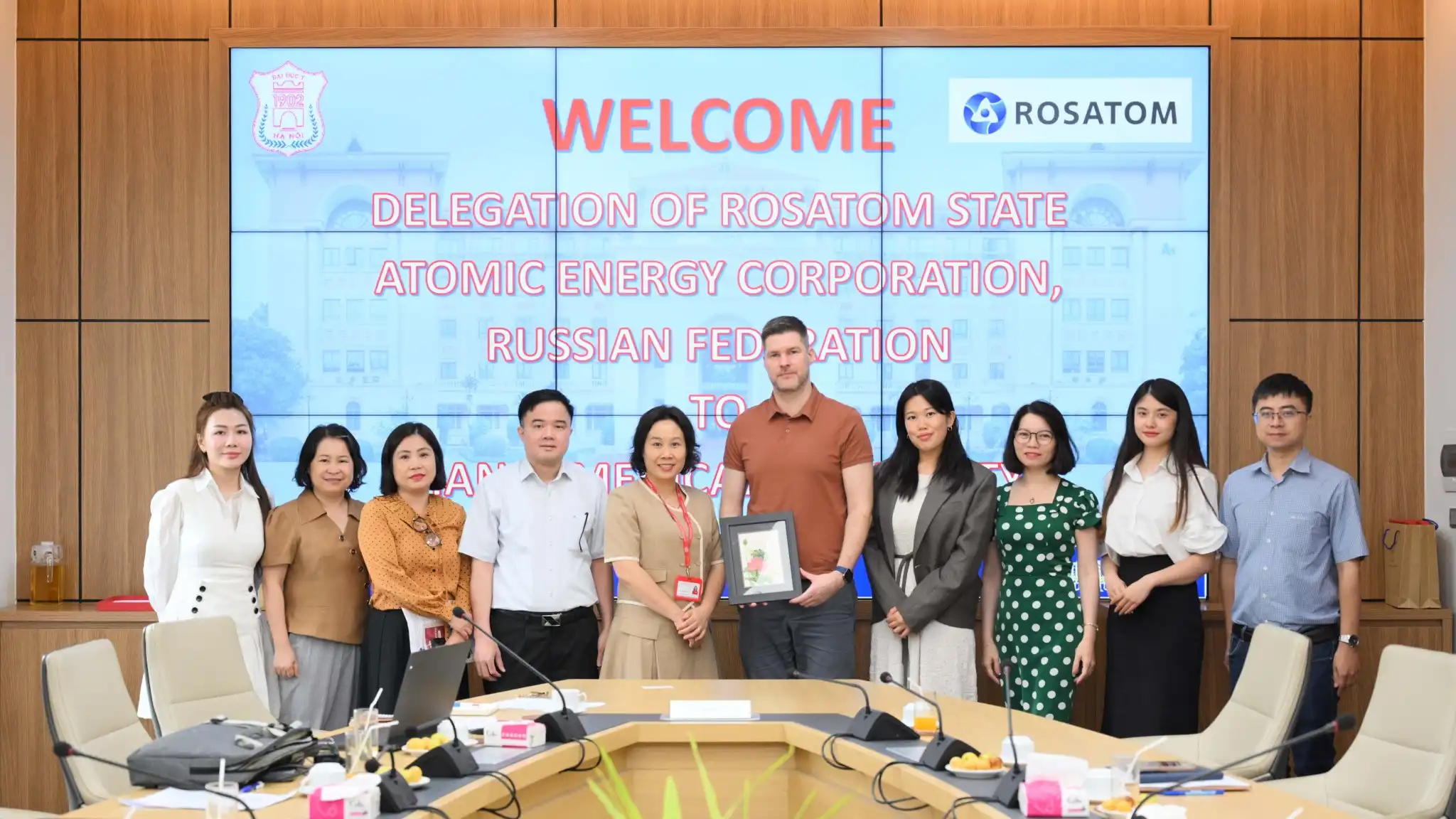 Hợp tác y học hạt nhân giữa Trường Đại học Y Hà Nội và ROSATOM 2 hop tac y hoc hat nhan giua truong dai hoc y ha noi va rosatom