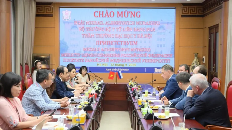 bo truong y te lien bang nga tham truong dai hoc y ha noi